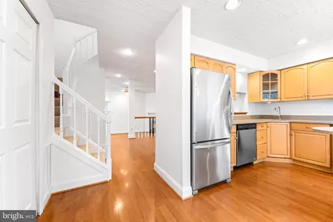 Kitchen - 16 Cashell Ct, Nottingham, MD 21236 photo 6 of 6