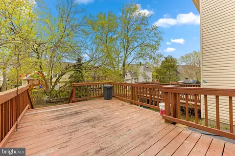 Exterior - 16 Cashell Ct, Nottingham, MD 21236 photo 3 of 3