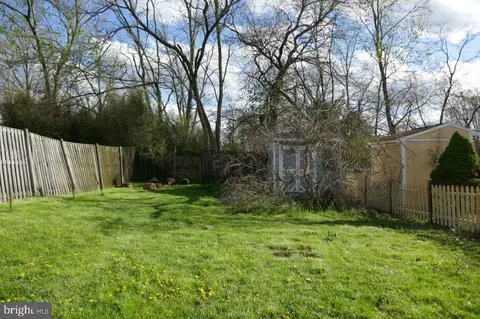 Exterior - 15 Minte Dr, Nottingham, MD 21236 photo 3 of 4