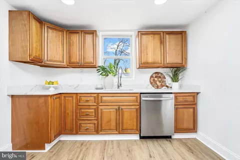Kitchen - 5914 Central Ave, Gwynn Oak, MD 21207 photo 3 of 5