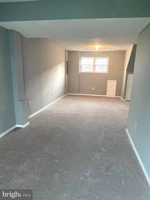 Living - 434 Kosoak Rd, Middle River, MD 21220 photo 2 of 3