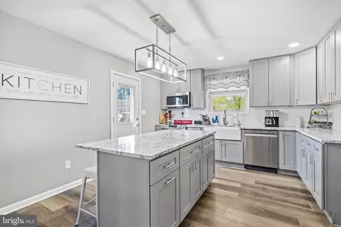 Kitchen - 411 Saint Patrick Rd, Baltimore, MD 21206 photo 1 of 5