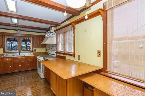 Kitchen - 4401 Ridge, Nottingham, MD 21236 photo 2 of 8
