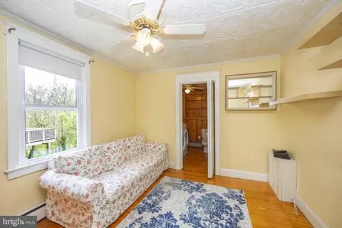 Bedroom - 4401 Ridge, Nottingham, MD 21236 photo 3 of 4