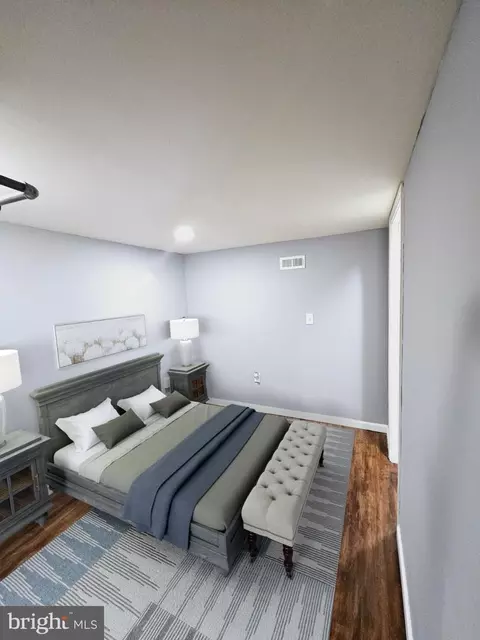 Bedroom - 3403 Dunhaven Rd, Dundalk, MD 21222 photo 2 of 3