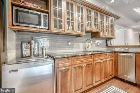 Kitchen - 4 Three Sisters Ct, Baldwin, MD 21013 photo 15 of 16