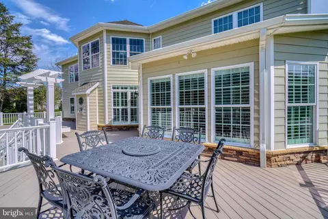 Exterior - 4 Three Sisters Ct, Baldwin, MD 21013 photo 6 of 20