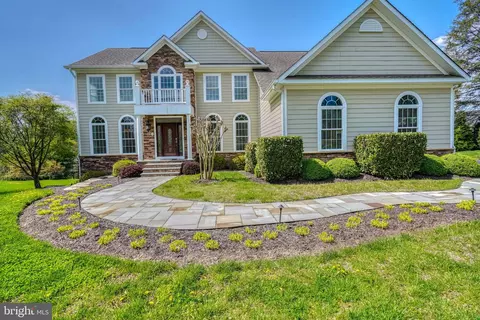 Exterior - 4 Three Sisters Ct, Baldwin, MD 21013 photo 19 of 20