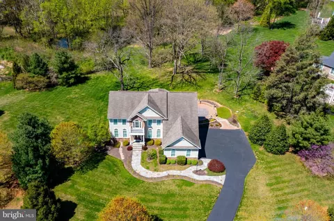 Exterior - 4 Three Sisters Ct, Baldwin, MD 21013 photo 14 of 20