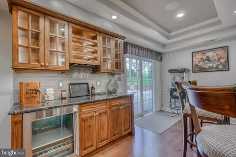 Dining - 4 Three Sisters Ct, Baldwin, MD 21013 photo 9 of 9