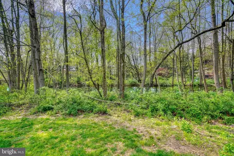 View/Area - 4 Three Sisters Ct, Baldwin, MD 21013 photo 3 of 9