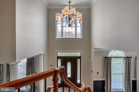Entry Way - 4 Three Sisters Ct, Baldwin, MD 21013 photo 4 of 7