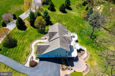 Exterior - 4 Three Sisters Ct, Baldwin, MD 21013 photo 15 of 20
