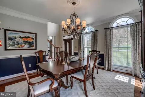 Dining - 4 Three Sisters Ct, Baldwin, MD 21013 photo 3 of 9