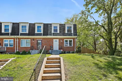 2100 Cockspur Rd, Middle River, MD 21220