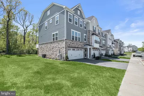 Exterior - 3069 Shaws Rd, Sparrows Point, MD 21219 photo 7 of 7