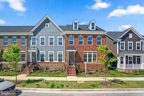 510 Barnsbury St, Middle River, MD 21220