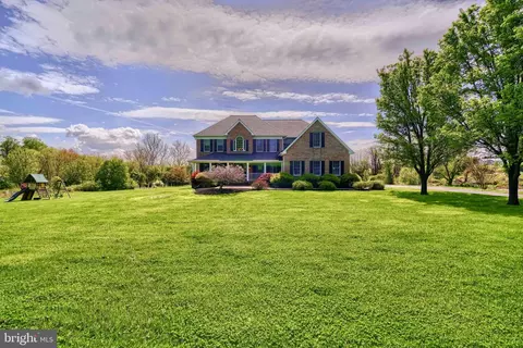 5 Manor Crossing Ct, Baldwin, MD 21013