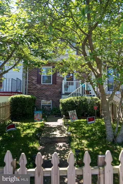 3931 Cutty Sark Rd, Middle River, MD 21220
