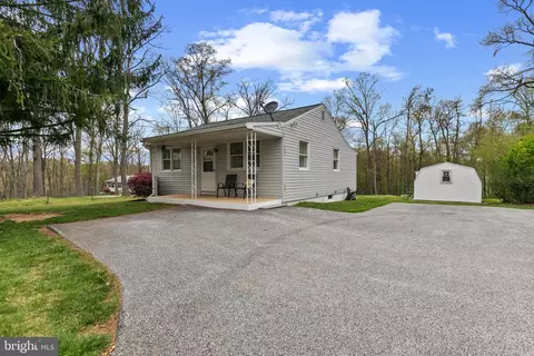 512 Freeland Rd, Freeland, MD 21053
