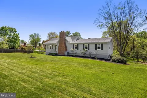 104 S Morerick Ave, Catonsville, MD 21228