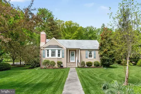 306 Kenwood Ave, Catonsville, MD 21228