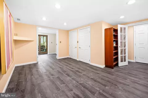 Entry Way - 3 Prairie Ct, Phoenix, MD 21131 photo 2 of 3