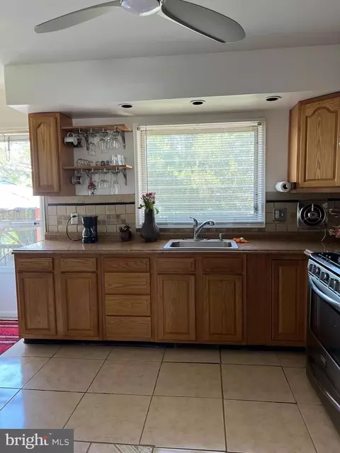 7905 Brookhaven Rd, Windsor Mill, MD 21244 photo 17