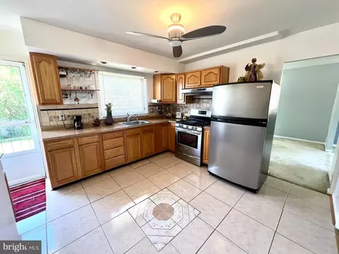 7905 Brookhaven Rd, Windsor Mill, MD 21244 photo 11