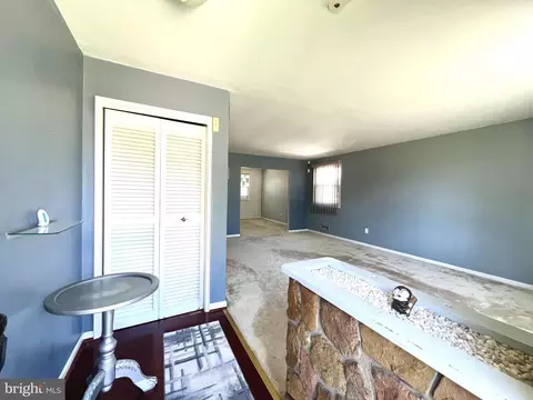 7905 Brookhaven Rd, Windsor Mill, MD 21244 photo 3