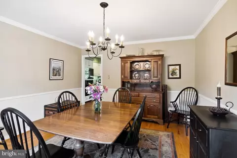 Dining - 2406 Stanwick Rd, Phoenix, MD 21131 photo 2 of 3