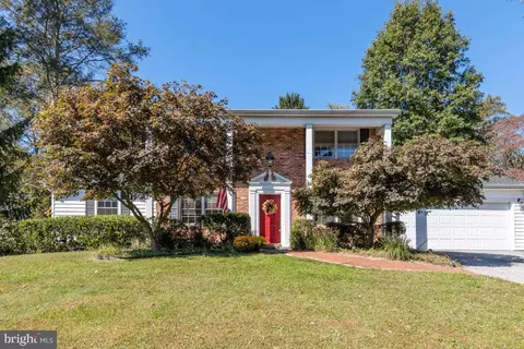 2406 Stanwick Rd, Phoenix, MD 21131