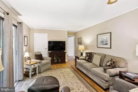 Living - 2406 Stanwick Rd, Phoenix, MD 21131 photo 8 of 9