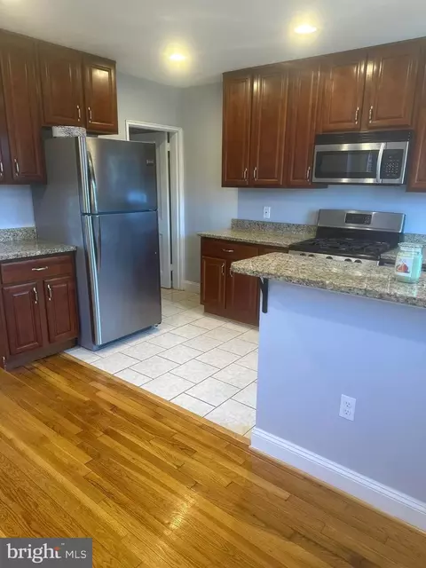 Kitchen - 1508 Becklow Ave, Middle River, MD 21220 photo 2 of 3