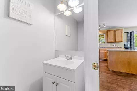 Bath - 8218 Selwin Ct, Rosedale, MD 21237 photo 7 of 7