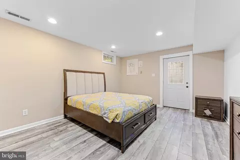 Bedroom - 8218 Selwin Ct, Rosedale, MD 21237 photo 9 of 12