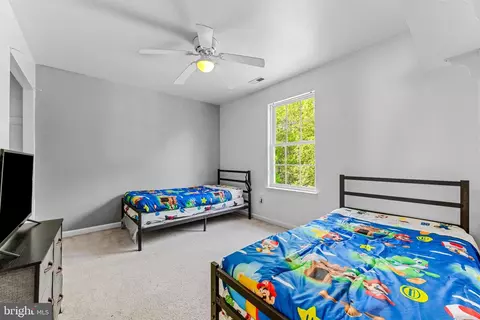 Bedroom - 8218 Selwin Ct, Rosedale, MD 21237 photo 8 of 12