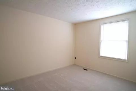 Bedroom - 27 Ramsgate Ct, Halethorpe, MD 21227 photo 2 of 3