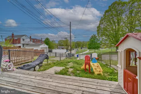 View/Area - 977 Dalton Ave, Baltimore, MD 21224 photo 1 of 5