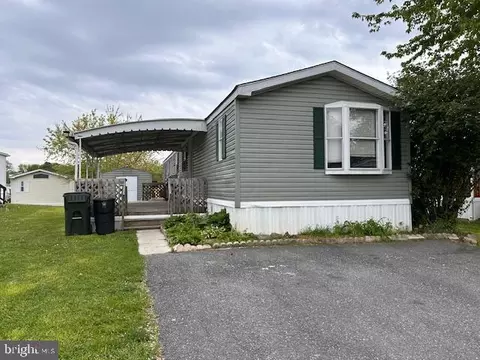 107 Rodeo Cir, Middle River, MD 21220 photo 2