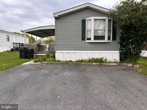 107 Rodeo Cir, Middle River, MD 21220