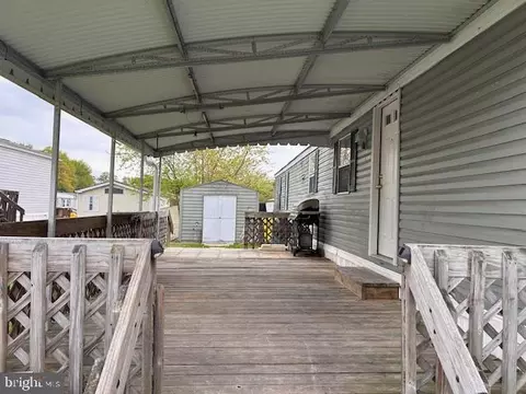 107 Rodeo Cir, Middle River, MD 21220 photo 3
