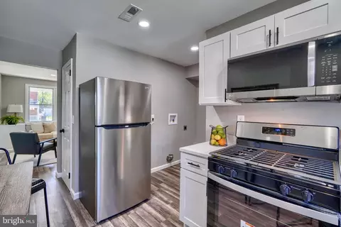 Kitchen - 120 Chestnut St, Dundalk, MD 21222 photo 3 of 5