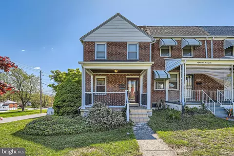 8327 Dalesford Rd, Parkville, MD 21234