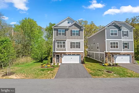 Exterior - 518 Schmidt Rd, Middle River, MD 21220 photo 3 of 15