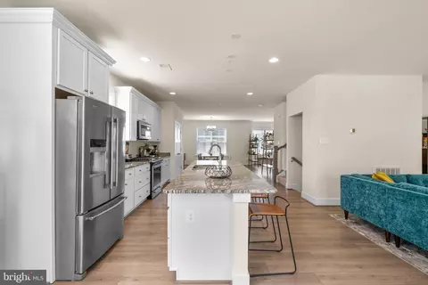 Kitchen - 518 Schmidt Rd, Middle River, MD 21220 photo 2 of 7