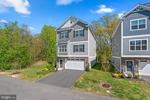 Exterior - 518 Schmidt Rd, Middle River, MD 21220 photo 1 of 15