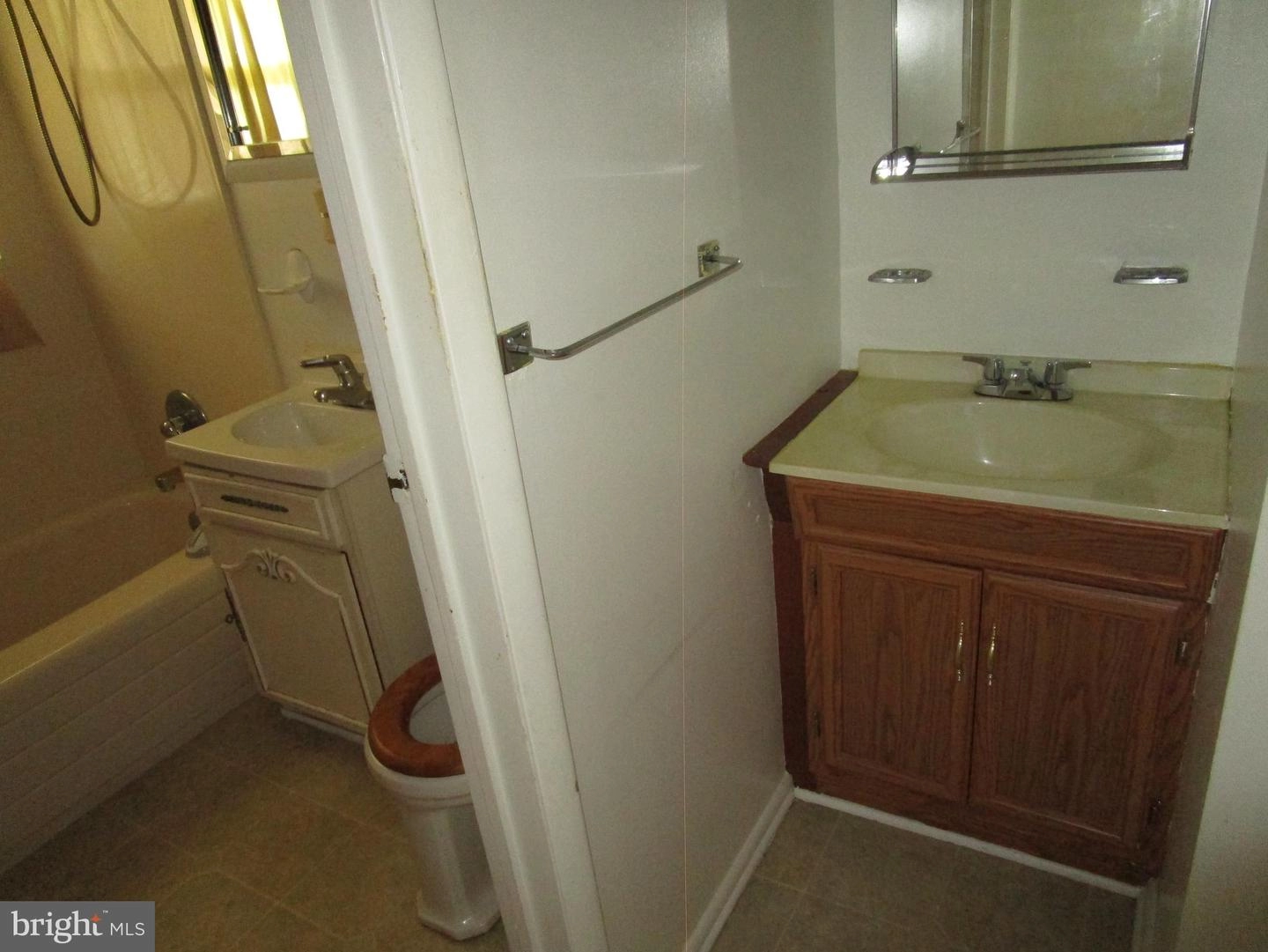 Bath - 3114 Rheims Rd, Windsor Mill, MD 21244 photo 2 of 2