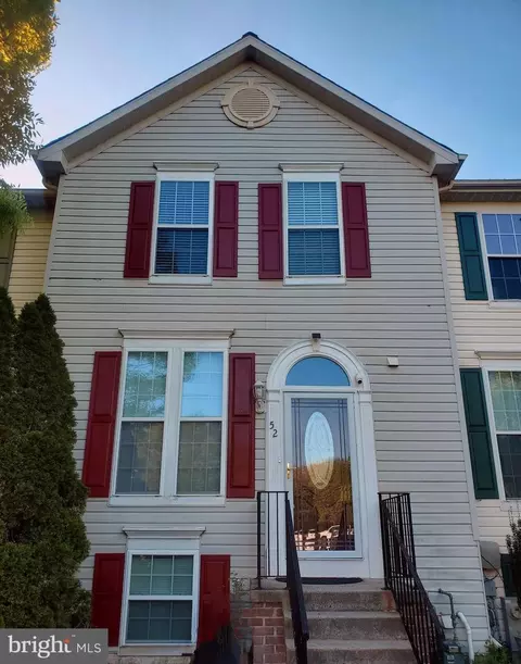 52 Blackfoot Ct, Middle River, MD 21220