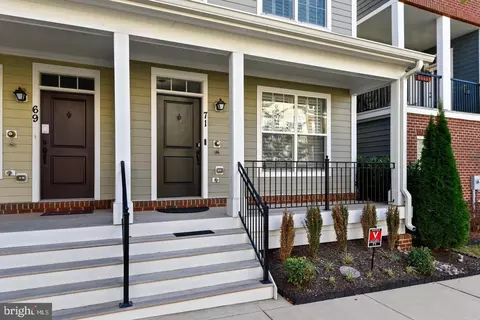 Exterior - 71 Linden Pl, Towson, MD 21286 photo 3 of 8